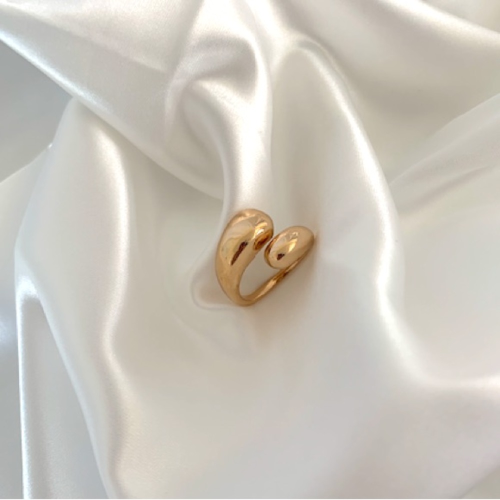 Cyrah Ring ✨ - Picture 3 of 5